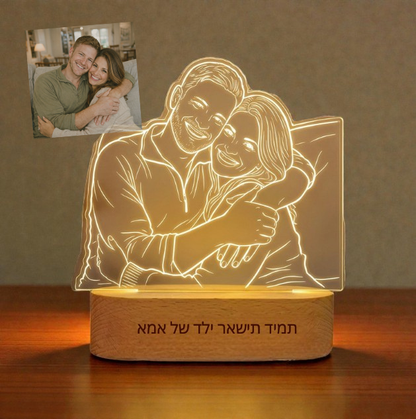 כי לכל אחד יש סיפור. מנורת הנצחה אישית שמחבקת את הלב.